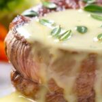 Béarnaise omáčka: Připravte si francouzskou specialitu ke steaku