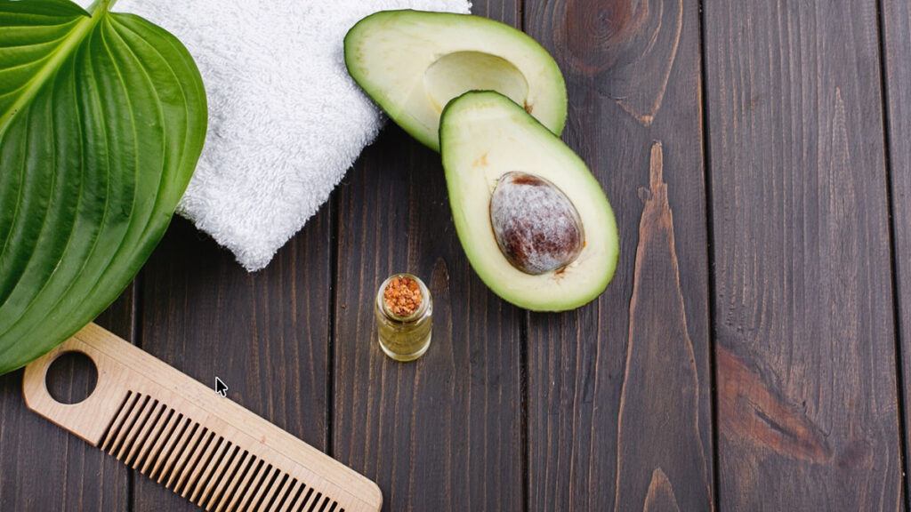 avokádový olej ve skleněné ampulce, kolem hreben a avokáda - vliv avokádového oleje na zdraví na Bezpsenice.cz